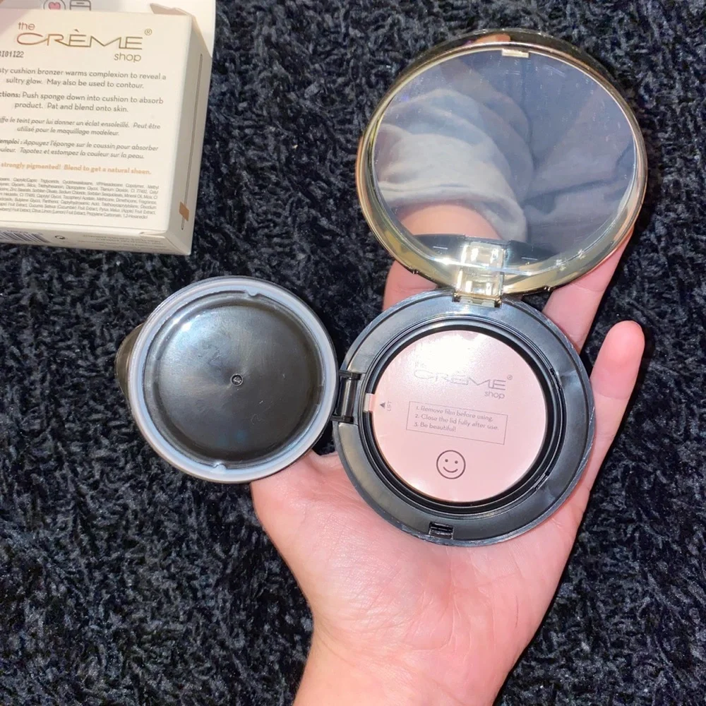 💋Toasty” cushion bronzer from the crème shop!